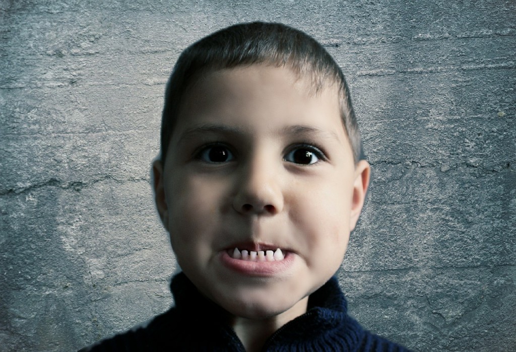 When will my child lose her baby teeth?